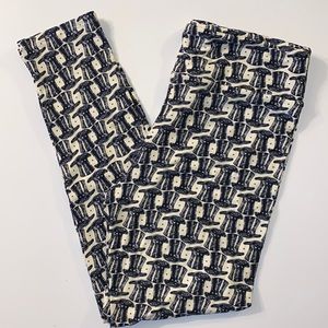 LuLaRoe Leggings. Holiday. Top Hat. TC. Size 12-18. NWT. Cream Background.